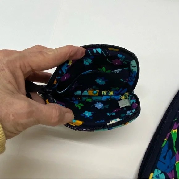 Vera Bradley Midnight Blue Floral Wallet Wristlet & Tablet Sleeve Zip Closure - Picture 7 of 14